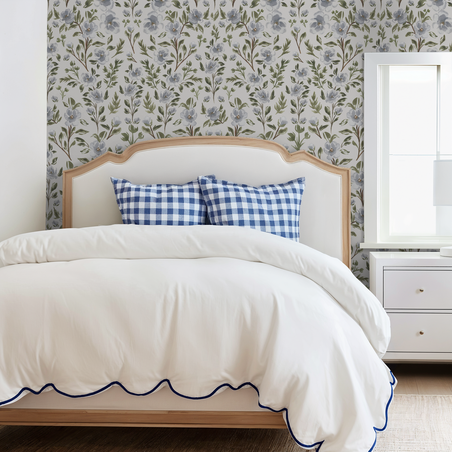 Isabelle Climbing Florals - Off White - Large Scale Wallpaper